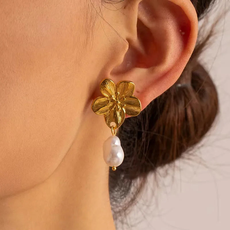 beautiful flower pearl ear studs