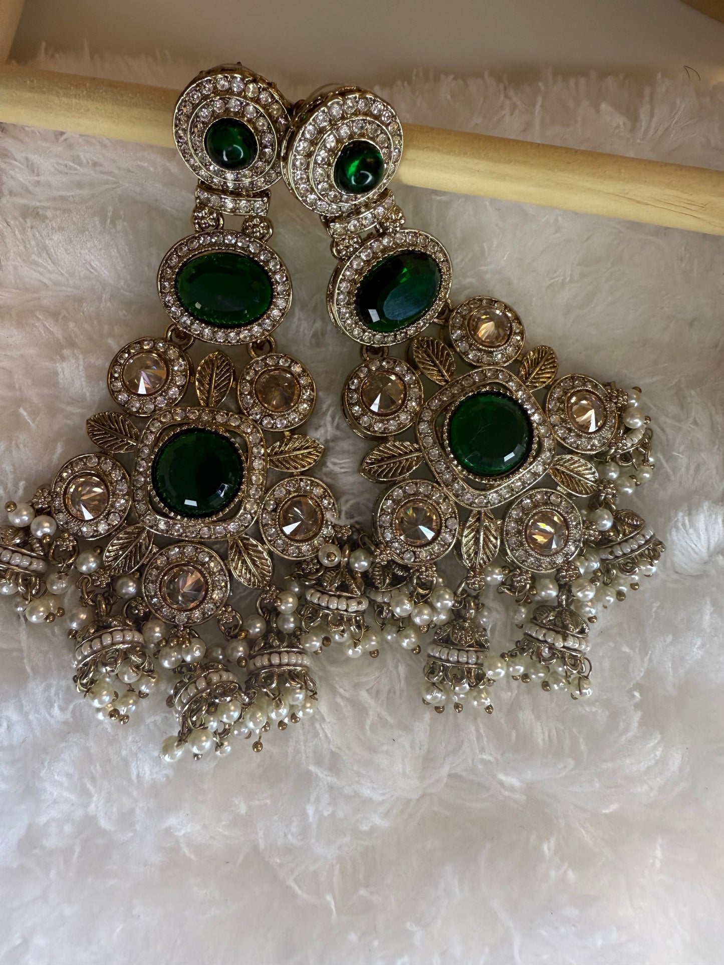 Kundan earrings