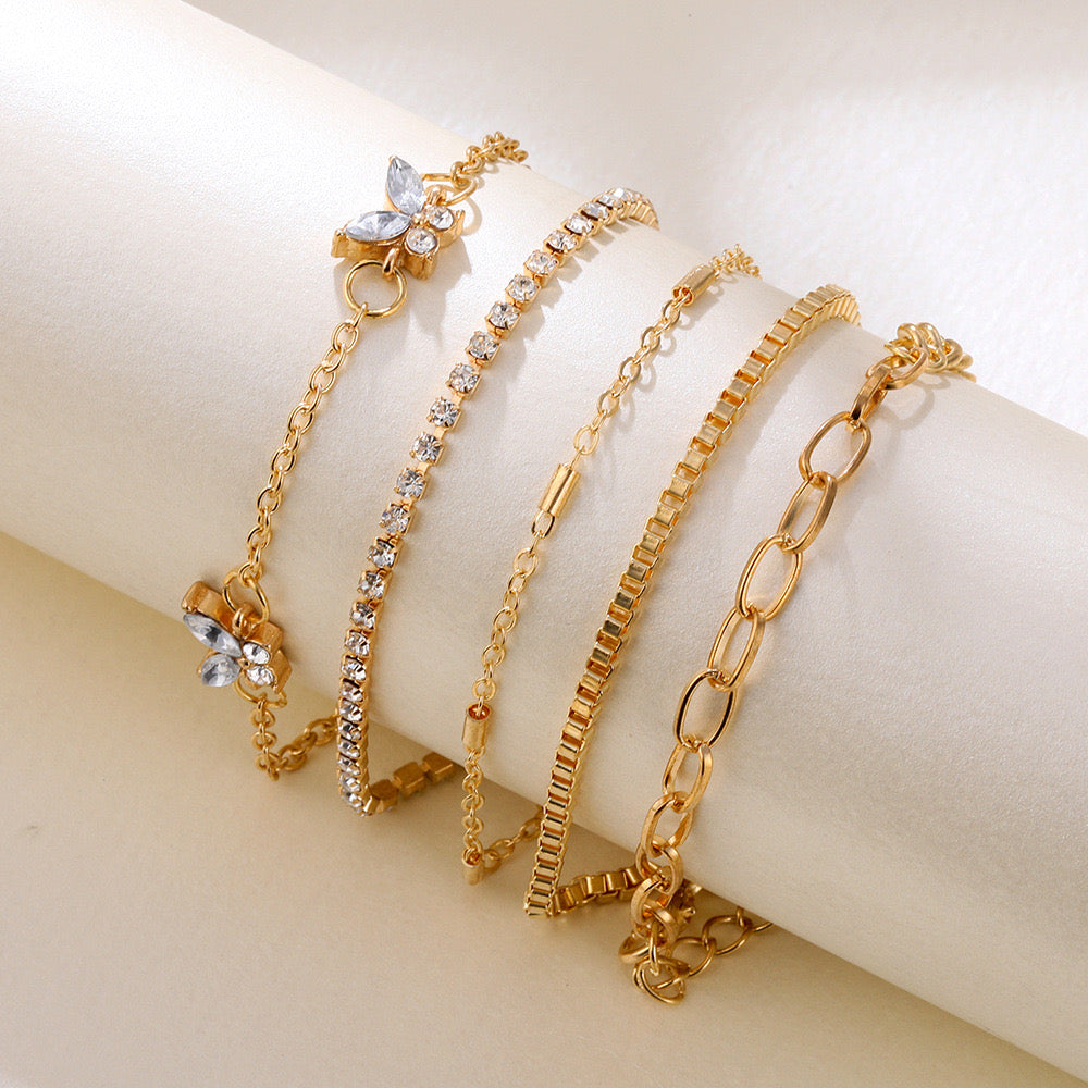 ✨ Elegant Gold Layered Bracelet Set