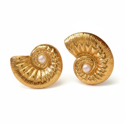 Beach style studs