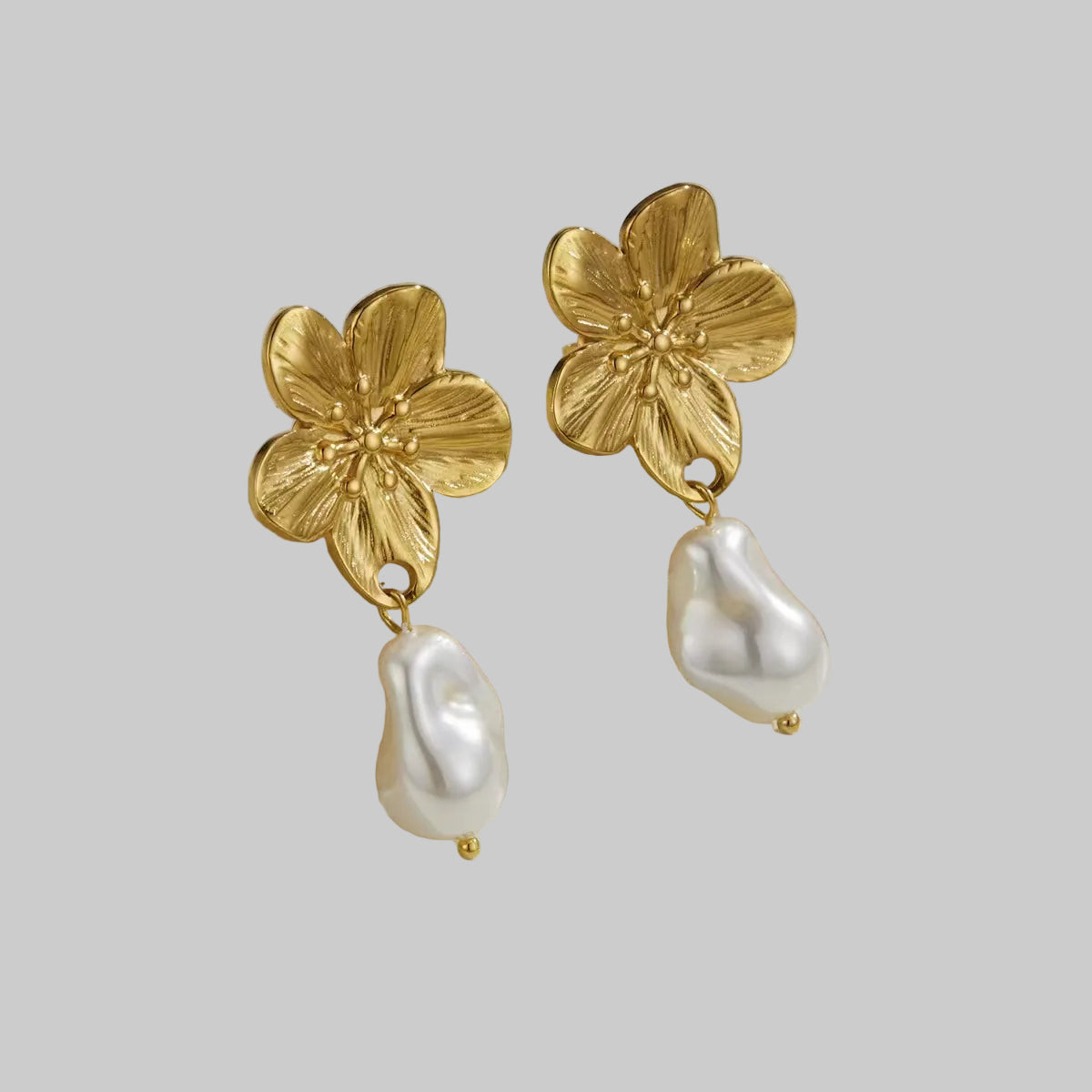 beautiful flower pearl ear studs