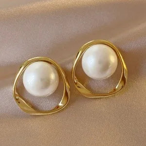 beautiful pearl studs